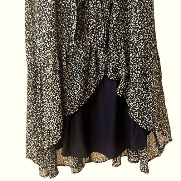 NWT Abercrombie & Fitch asymmetric Ruffle Midi  tiered Whimsygoth Floral Dress S - Picture 5 of 10